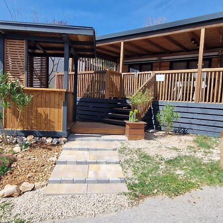 Mobile Home Kmz Селце Екстериор снимка
