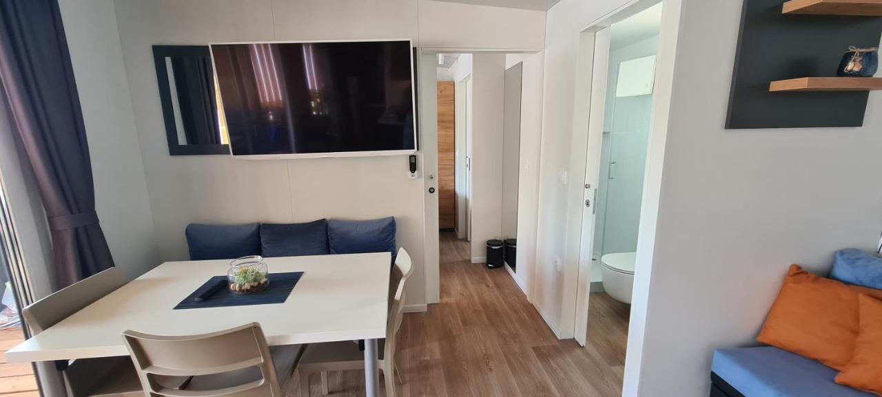 Mobile Home Kmz Селце Екстериор снимка